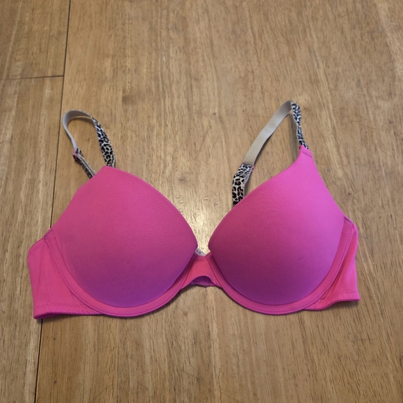 Victoria's Secret PINK wear everywhere Push Up Bra hot pink leopard 34B - Picture 1 of 5